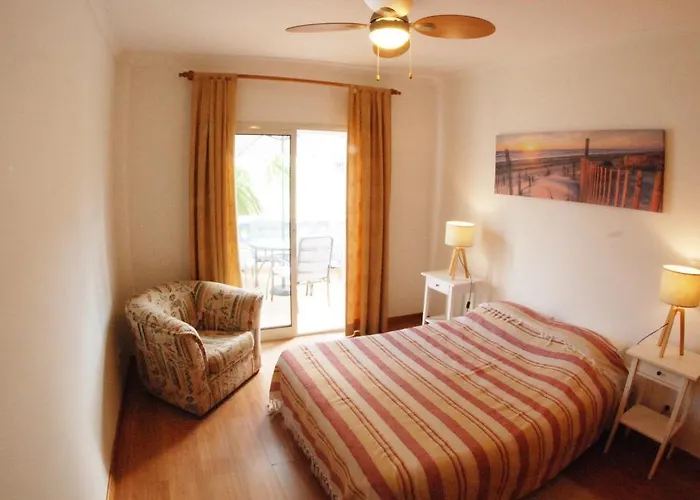 Serenity House Apartment *